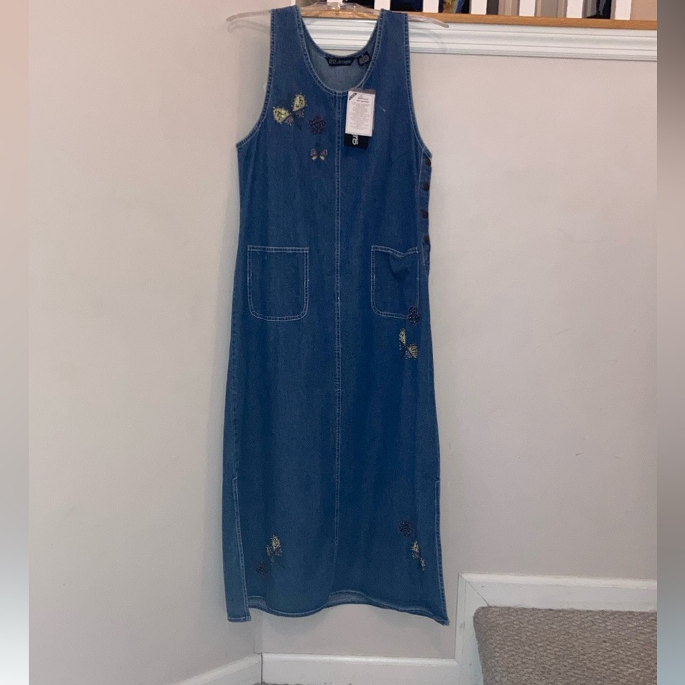 Women’s Maxi-length Versatile Denim Jumper Dress w/ Floral Embroidery, NWT, Sz M